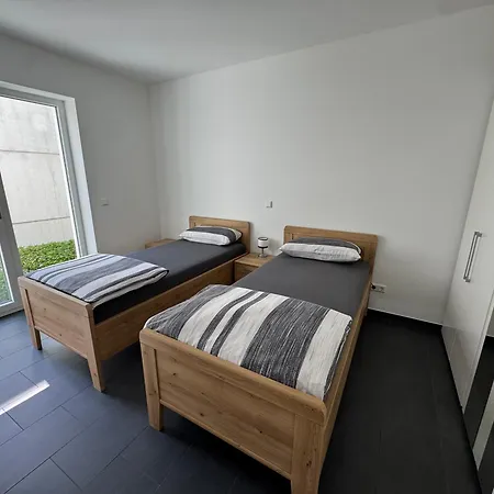 Urban Wood Loft - Modern & Stylish شقة Gießen